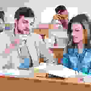 vertical-timeline-with-image-4-2